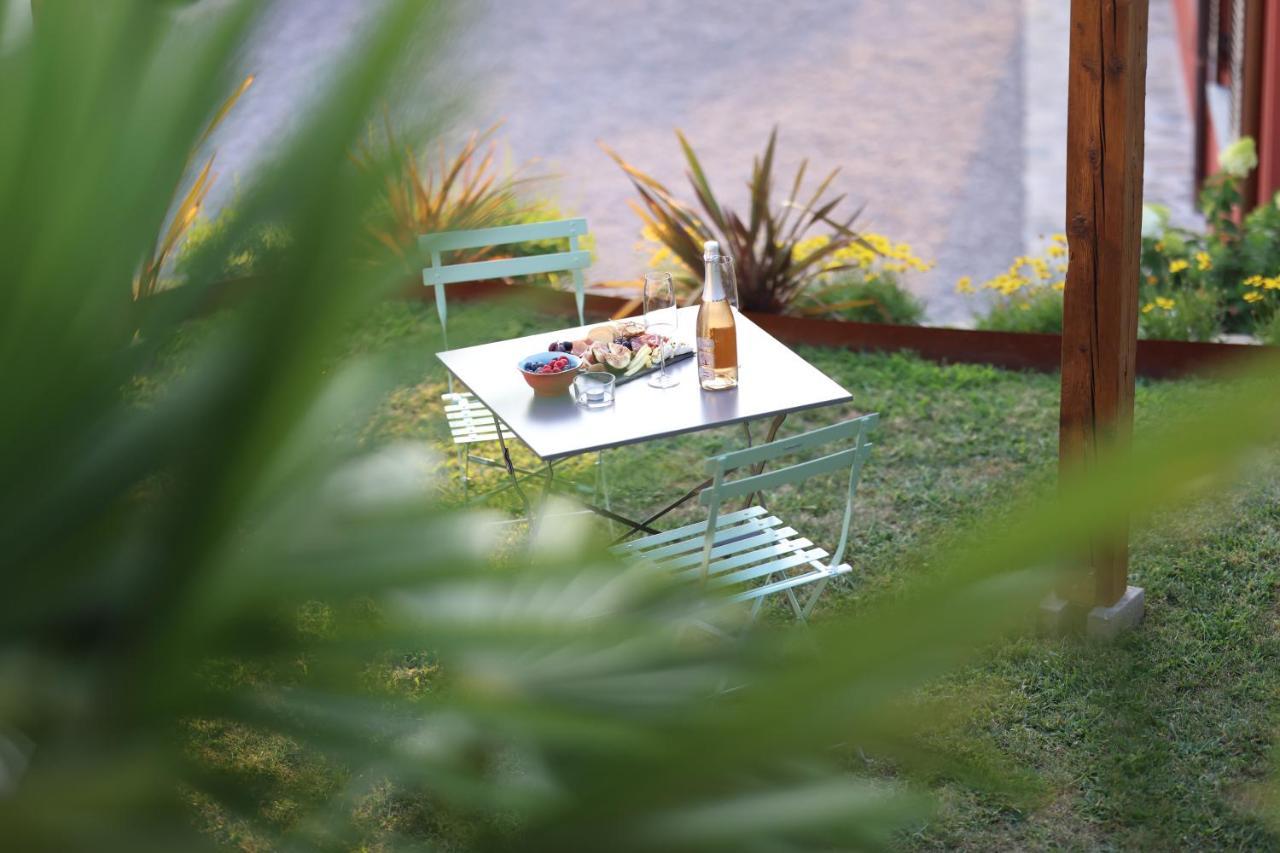 Il Mallo Verde - Lake Como B&B Mandello del Lario Bagian luar foto