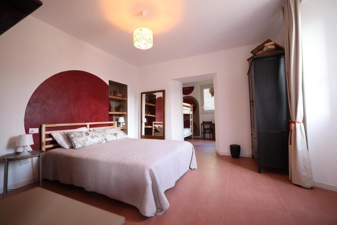 Il Mallo Verde - Lake Como B&B Mandello del Lario Bagian luar foto