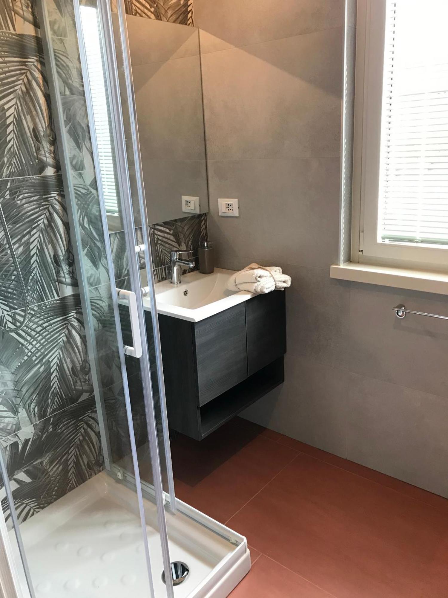 Il Mallo Verde - Lake Como B&B Mandello del Lario Ruang foto